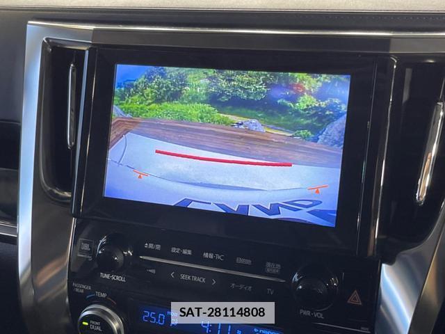 Toyota VELLFIRE 2019-06 7867932-8