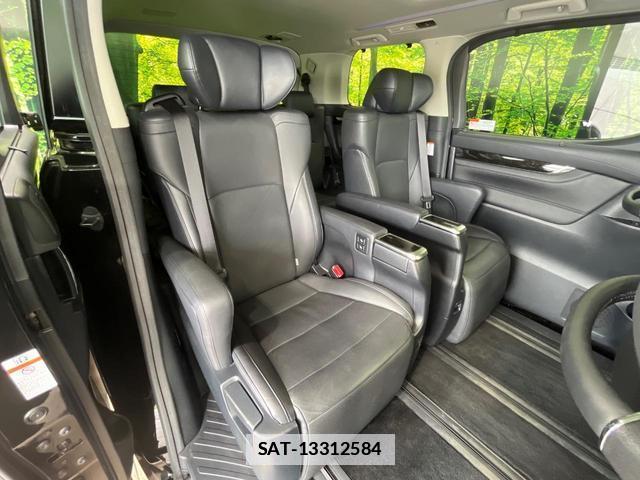 Toyota VELLFIRE 2017-07 7869096-8