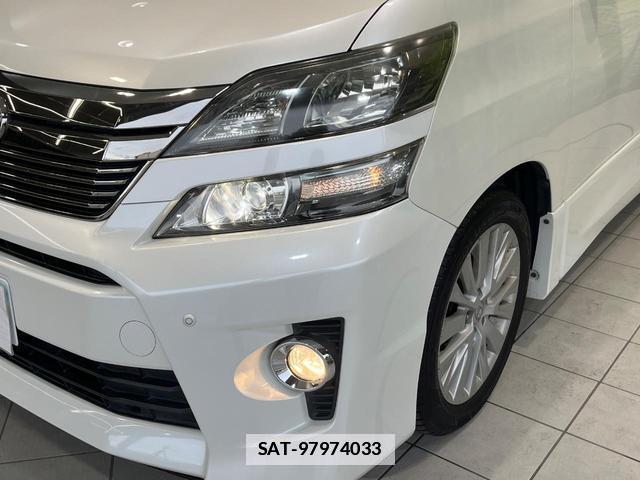 Toyota VELLFIRE 2013-08 7870452-12