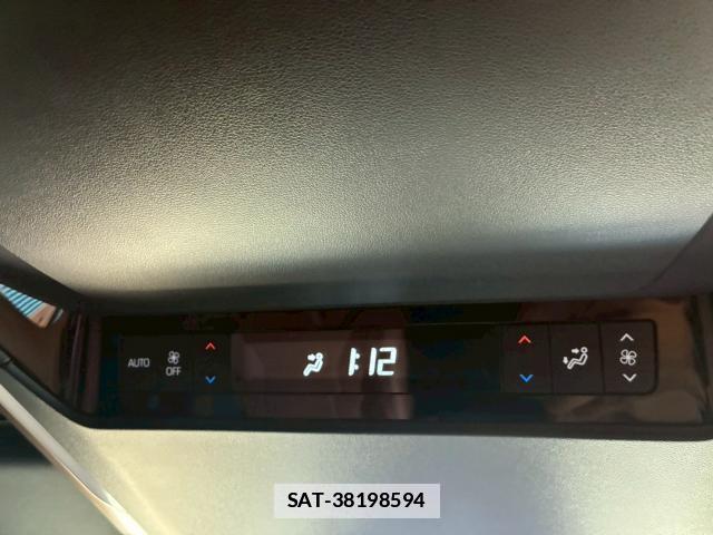 Toyota VELLFIRE 2023-10 7871723-17