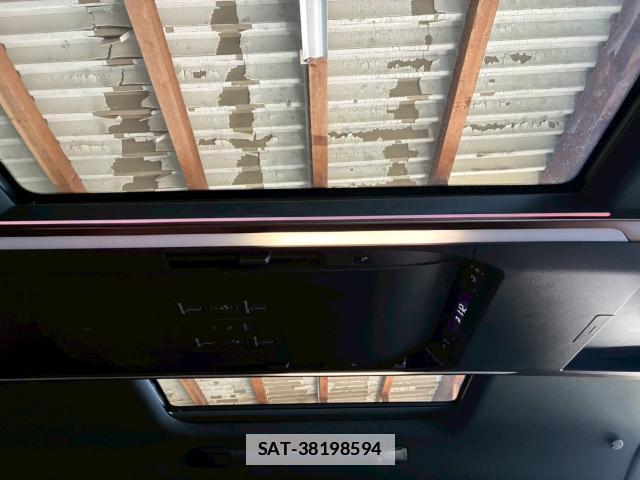Toyota VELLFIRE 2023-10 7871723-18