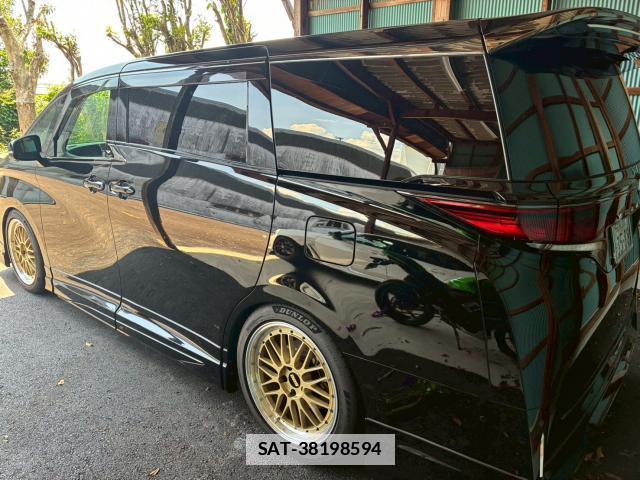 Toyota VELLFIRE 2023-10 7871723-2