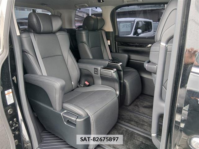 Toyota VELLFIRE 2021-03 7872289-15