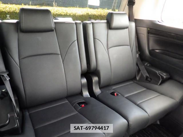 Toyota VELLFIRE 2019-06 7872649-12