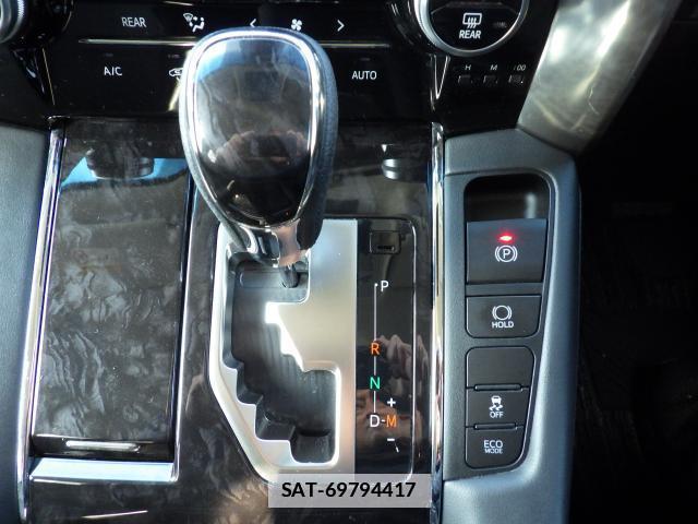 Toyota VELLFIRE 2019-06 7872649-14