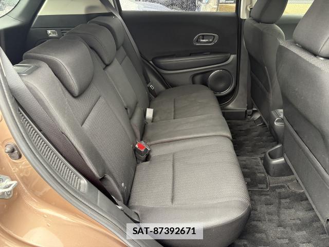 Honda VEZEL 2016-06 7867043-6