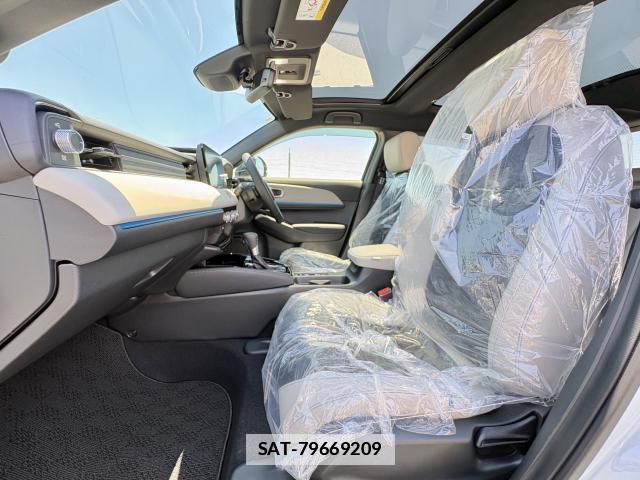 Honda VEZEL 2025-10 7867376-7