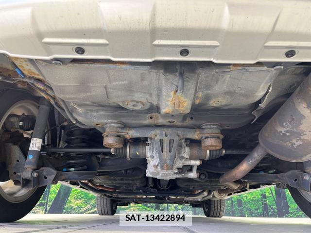Honda VEZEL 2015-12 7867884-18