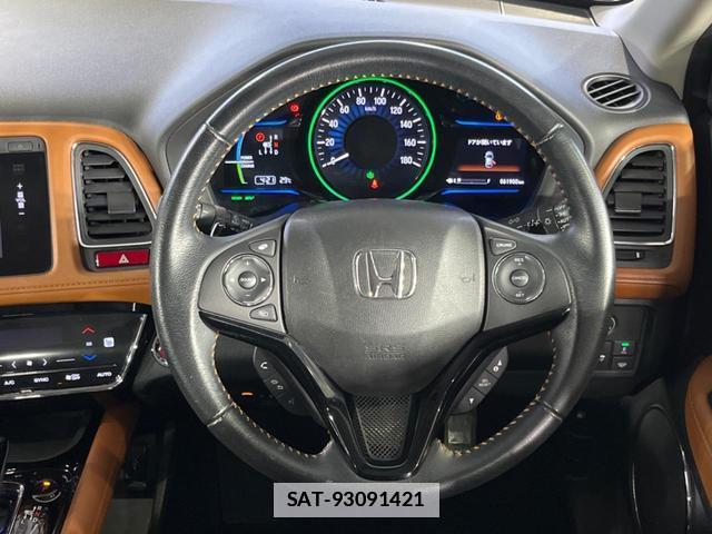 Honda VEZEL 2014-11 7867939-11