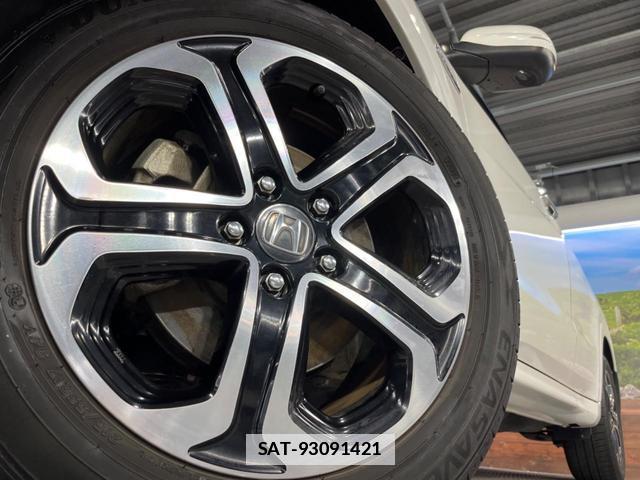 Honda VEZEL 2014-11 7867939-13