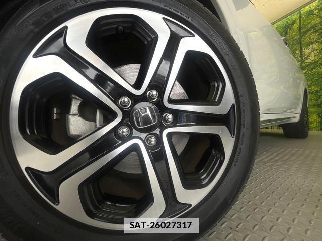 Honda VEZEL 2020-10 7868447-12