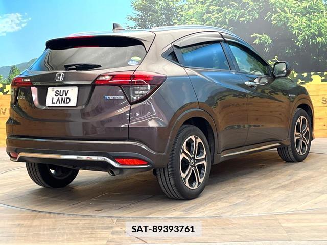 Honda VEZEL 2018-02 7869271-16