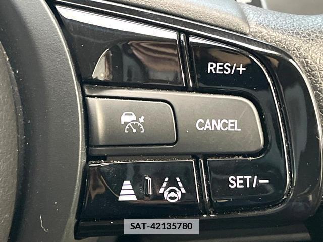 Honda VEZEL 2022-02 7869281-4