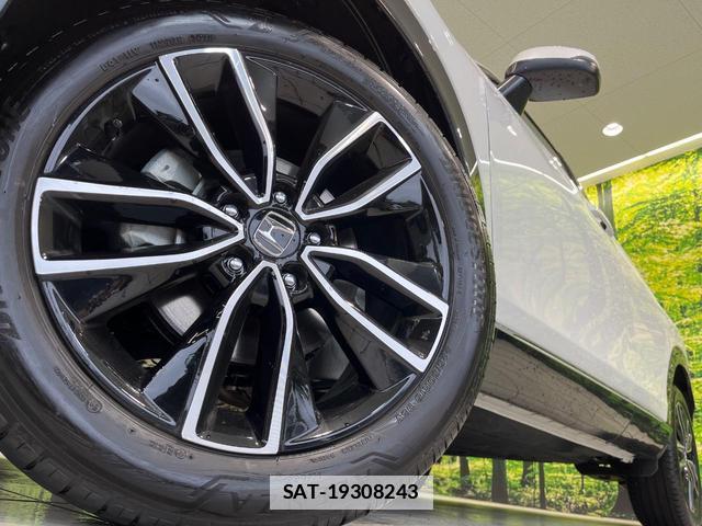 Honda VEZEL 2025-12 7870458-12