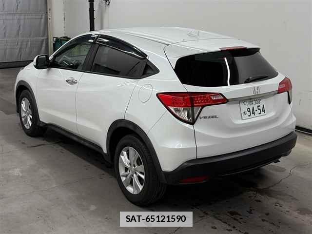 Honda VEZEL 2018-06 7871160-1