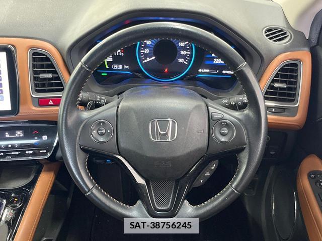 Honda VEZEL 2014-11 7871562-10