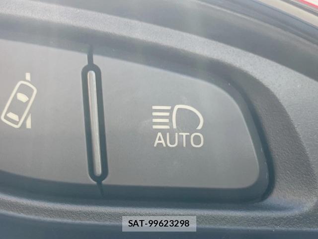 Toyota VITZ 2017-06 7866906-8