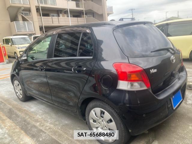 Toyota VITZ 2010-10 7868039-2