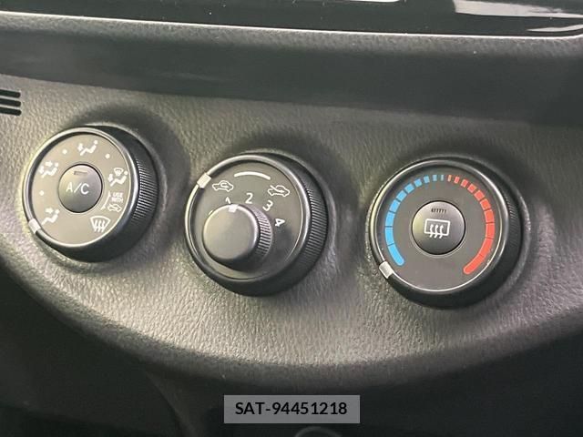 Toyota VITZ 2019-12 7869427-5