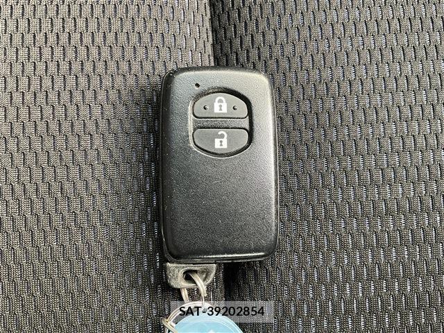 Toyota VITZ 2018-07 7871338-19