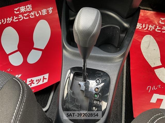 Toyota VITZ 2018-07 7871338-9