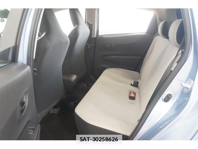 Toyota VITZ 2011-12 7871728-8