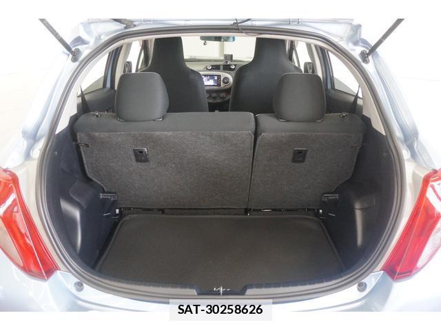 Toyota VITZ 2011-12 7871728-9