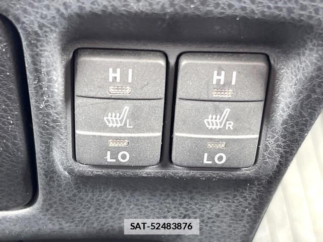 Toyota VOXY 2015-03 7867084-5