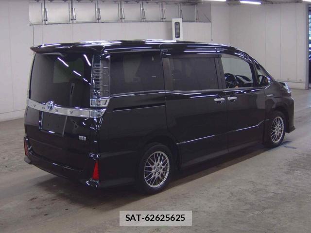 Toyota VOXY 2019-08 7867305-4