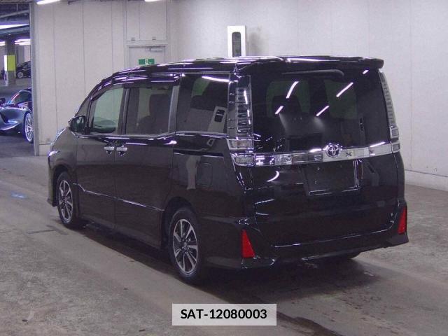 Toyota VOXY 2020-07 7867306-1