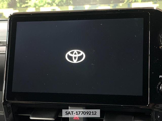 Toyota VOXY 2026-05 7867600-2