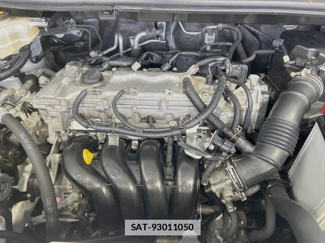 Toyota VOXY 2017-06 7867946-18
