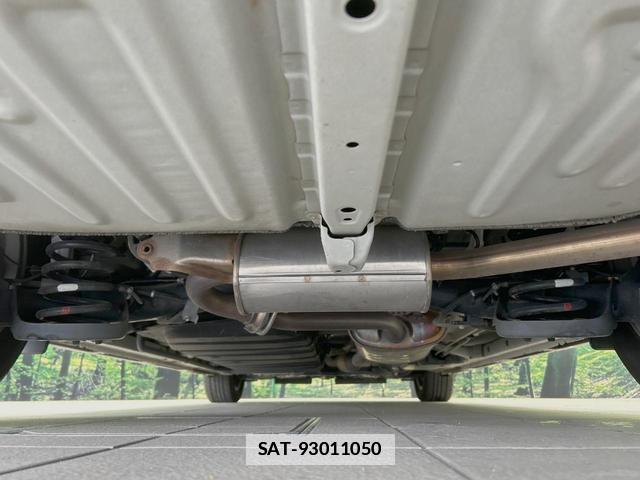 Toyota VOXY 2017-06 7867946-19