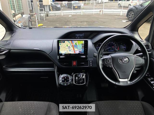 Toyota VOXY 2020-01 7868167-1