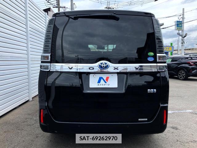Toyota VOXY 2020-01 7868167-16