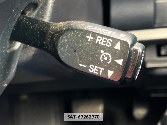 Toyota VOXY 2020-01 7868167-7