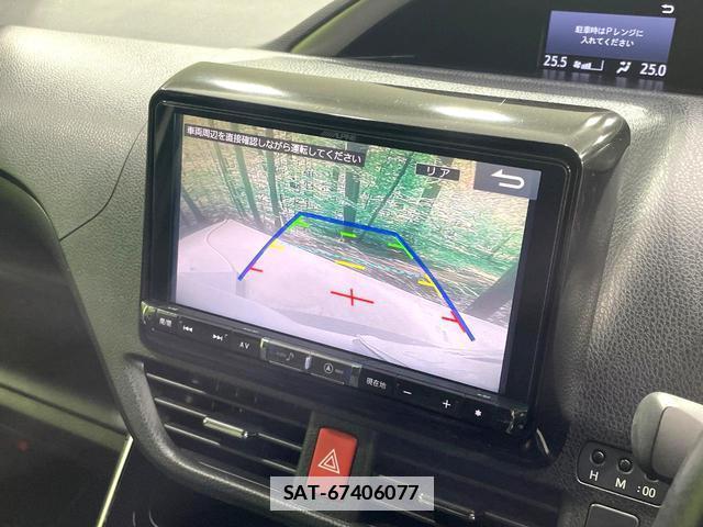 Toyota VOXY 2018-06 7868280-3