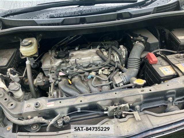 Toyota VOXY 2007-10 7868556-17