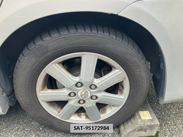 Toyota VOXY 2008-09 7868629-4