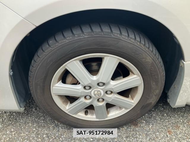 Toyota VOXY 2008-09 7868629-5