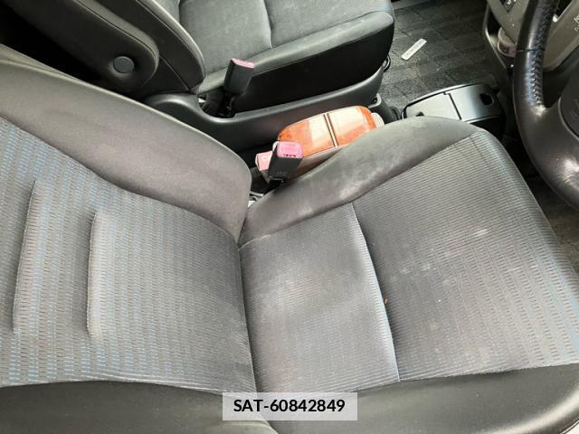 Toyota VOXY 2007-07 7868678-6