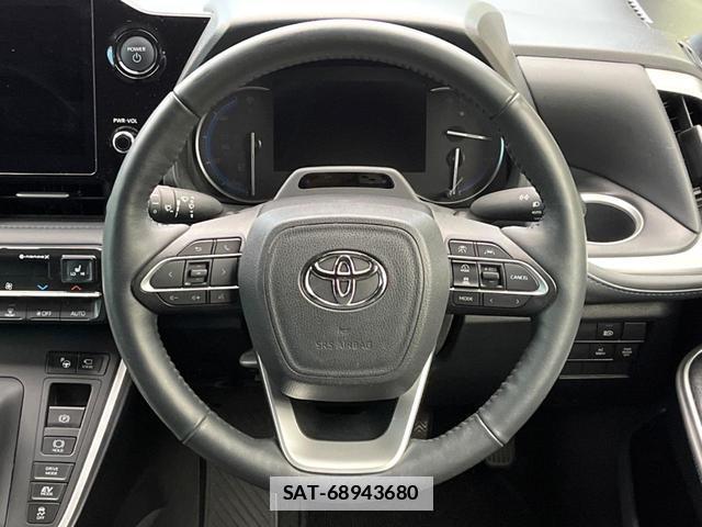 Toyota VOXY 2024-02 7868803-12