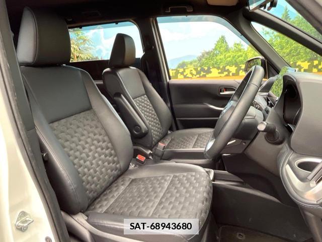 Toyota VOXY 2024-02 7868803-8