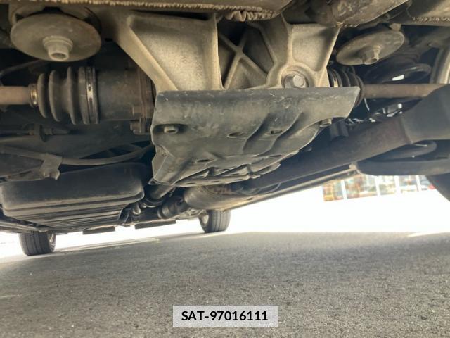 Toyota VOXY 2015-09 7868964-18