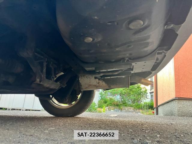 Toyota VOXY 2012-03 7869010-12