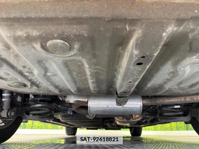 Toyota VOXY 2018-02 7869424-18