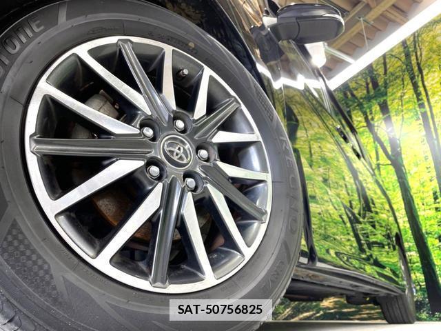 Toyota VOXY 2014-07 7869455-13