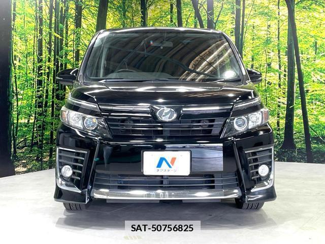 Toyota VOXY 2014-07 7869455-14