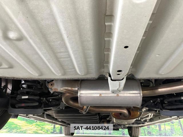 Toyota VOXY 2018-07 7869623-19