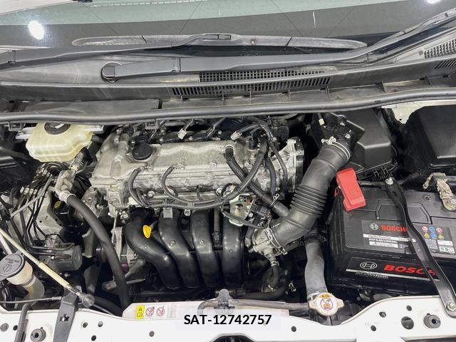 Toyota VOXY 2018-03 7870298-18